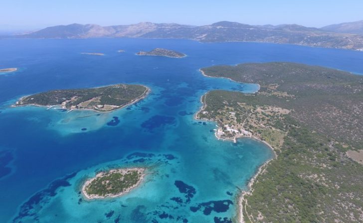 Boat trips and kite safari Petali islands