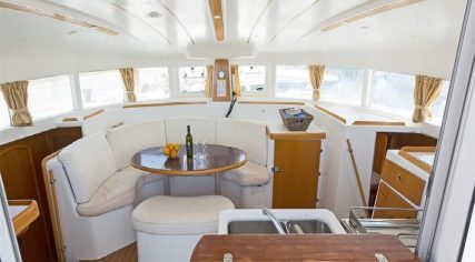 luxury kitesurfing cruise Greece Aegean Sea