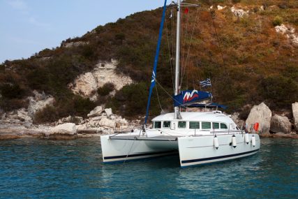 luxury kitesurfing cruise Greece Aegean Sea