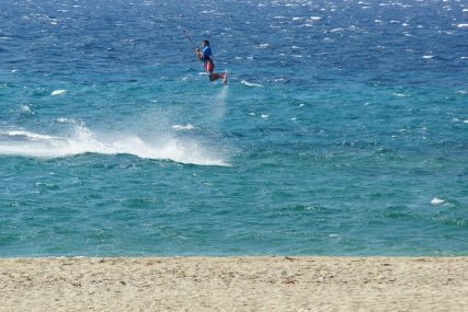 kitesurfing jumping greece