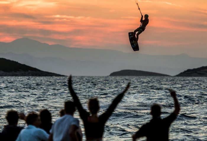 Marmari surf club